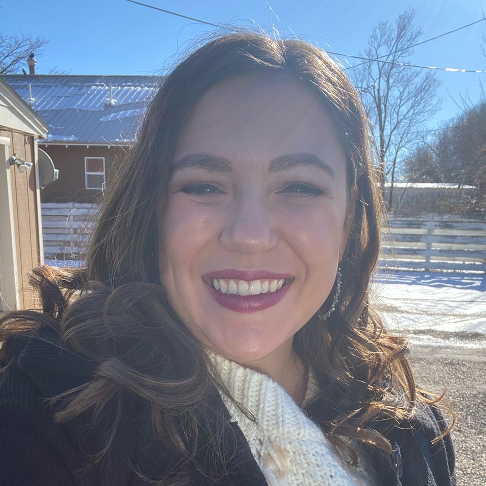 Meet your Posher, Elizabeth